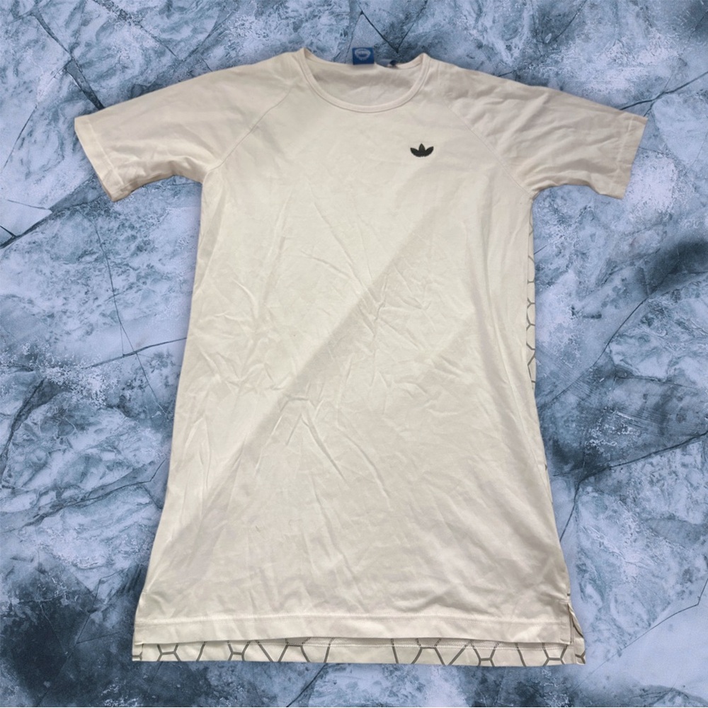 Adidas Size s mens Shirt Gridded Geometric Pattern White Black Faded